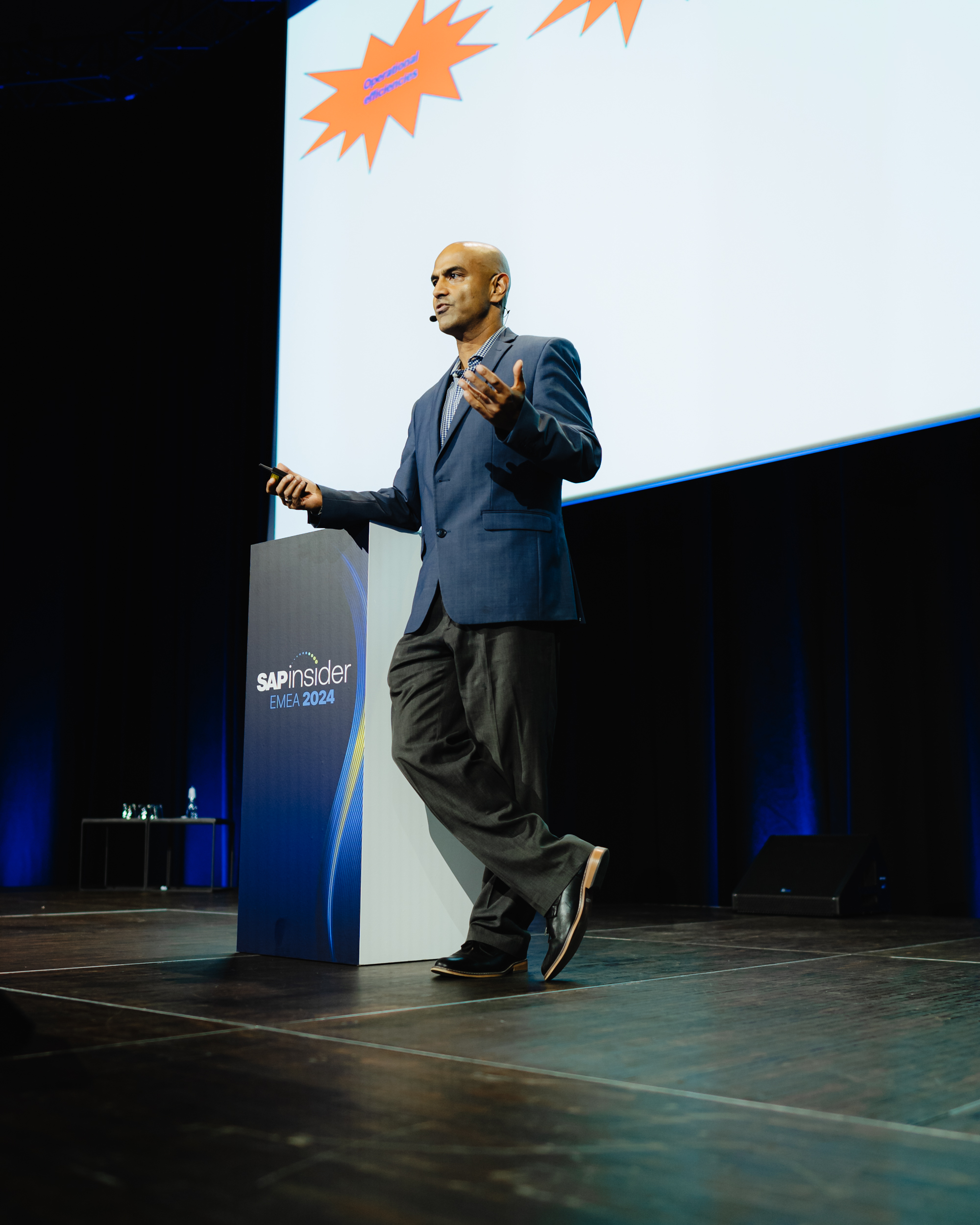 Conference moment